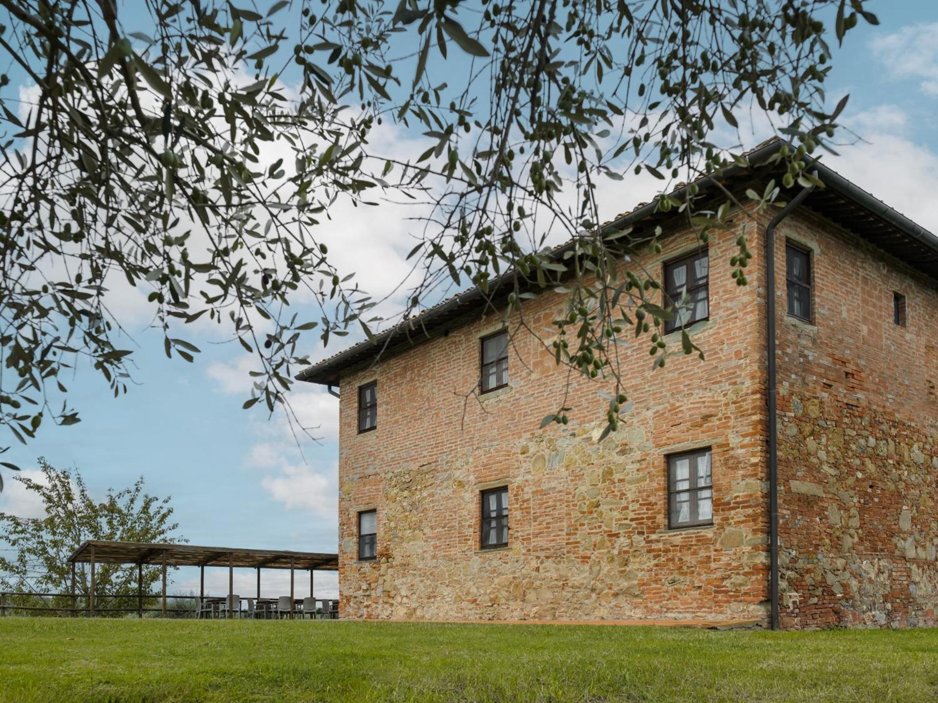 Fattoria Di Colleoli Vendégház Kültér fotó